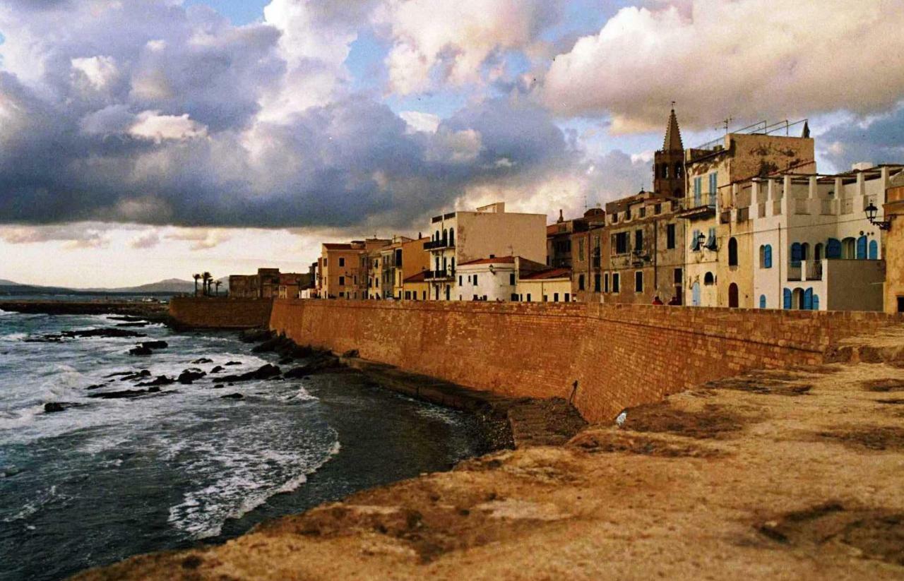 Light Blue Guest House Alghero Buitenkant foto